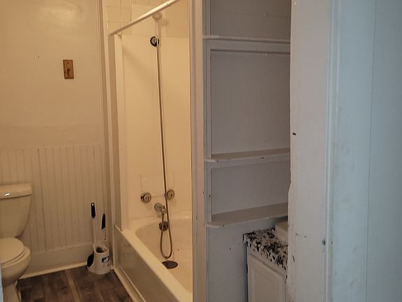 3rd image of 350 Sycamore St #C