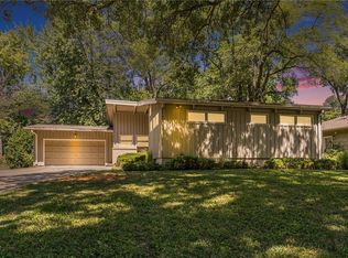 1100 W 88th St, Kansas City, MO 64114