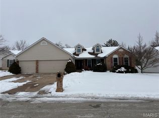 518 Old Dominion St, O'Fallon, MO 63368