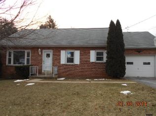 20 Gateway Rd, York, PA 17403