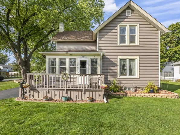 728 State STREET, Oconomowoc, WI 53066