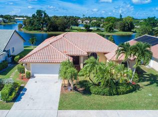 6903 Lake Island Dr, Lake Worth, FL 33467