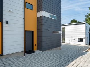 5429 B 25th Ave SW, Seattle, WA 98106