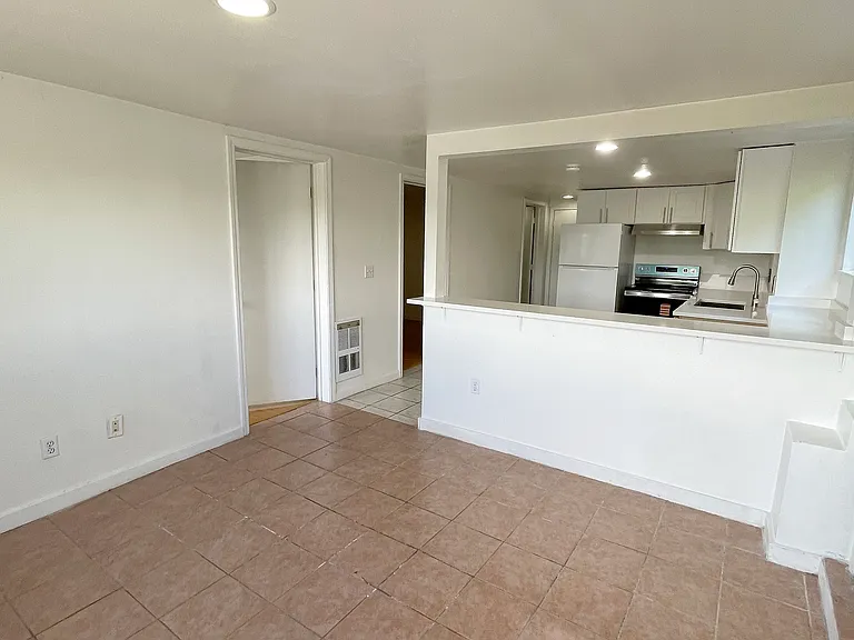 4211 Letitia Ave S — Photo 3
