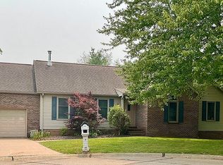9212 Ryan Ct, Evansville, IN 47712