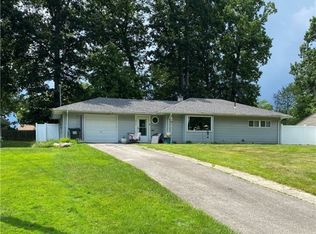 3948 Kiowa Dr, Youngstown, OH 44511