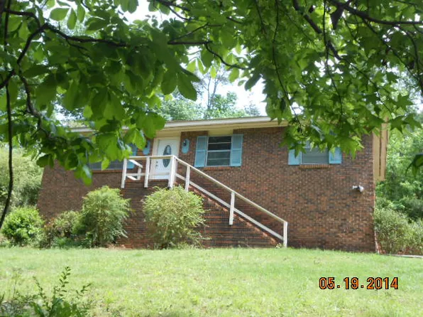 2000 Chenoor Rd, Birmingham, AL 35217