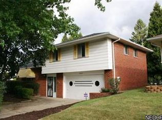 23117 Lawrence Rd, Warrensville Heights, OH 44128
