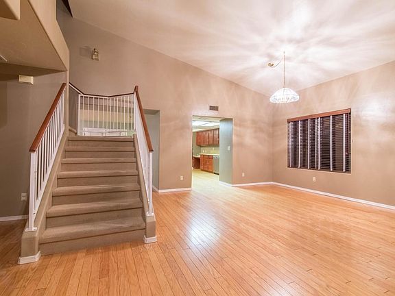 3rd image of 7644 S Sugarberry Dr