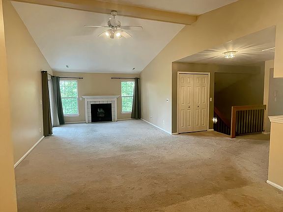 2nd image of 56096 Troon Dr N
