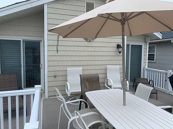 4th image of 5643 Asbury Ave #2