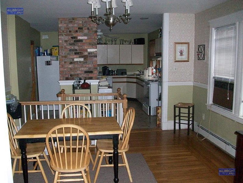 2nd image of 70 Harriet St #1A9