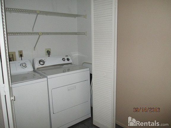 4th image of 13314 Beaumont Ct