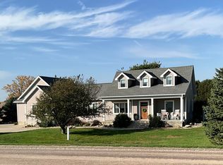 25789 N Ave, Grundy Center, IA 50638
