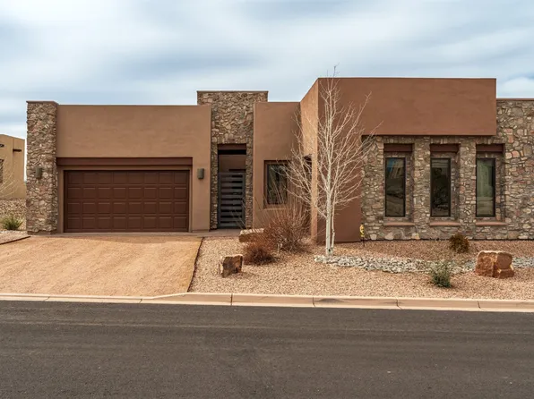 9 Camino Maravilla, Santa Fe, NM 87506