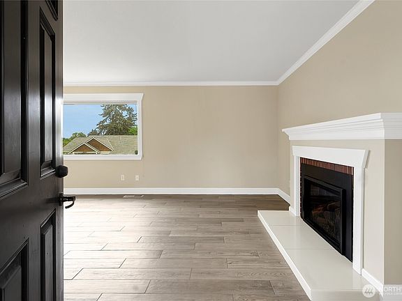 4th image of 3508 N Bennett Street