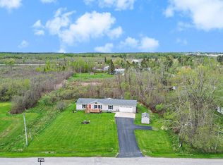 398 Vale St, Cheboygan, MI 49721