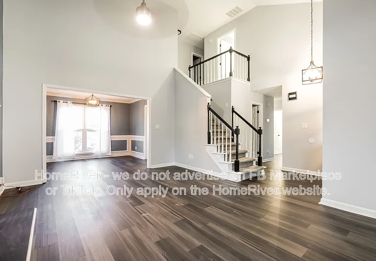 11876 Plantation Pkwy — Photo 3