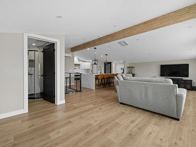 13239 Commodore Rd — Photo 15