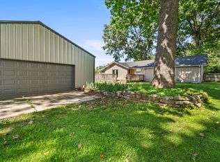 4862 S Fremont Ave, Springfield, MO 65804