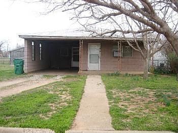 1st image of 614 N Electra St