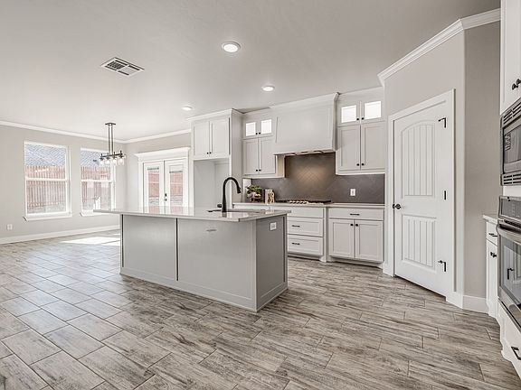 4th image of 6408 NW 163rd Pl