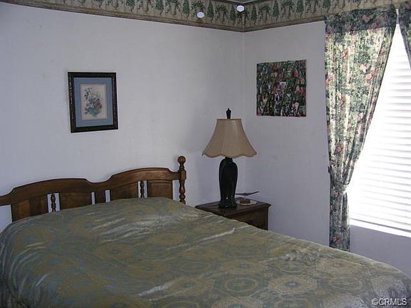 3rd image of 29281 Parkcrest Ln