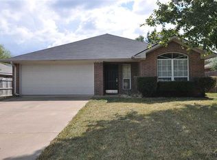 10765 Southern Trace Cir, Flint, TX 75762