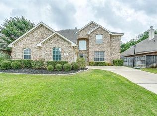 7721 Brook Meadow Ln, Fort Worth, TX 76133