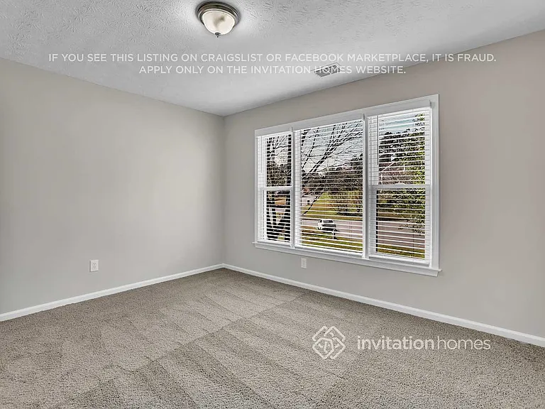 1810 Collines Ave SW — Photo 14