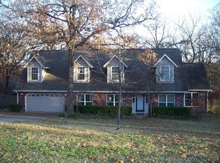 4115 Rustic Rd, Sand Springs, OK 74063