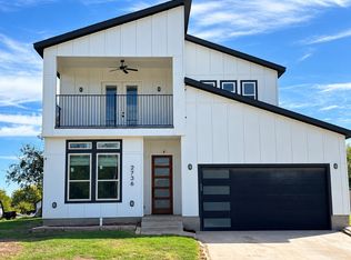 2736 Kool Ave, Dallas, TX 75241