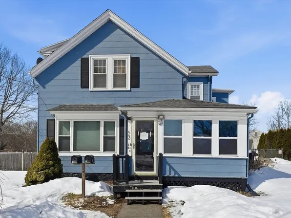 660 S Franklin St, Holbrook, MA 02343