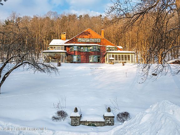 3rd image of 6 Westridge Road