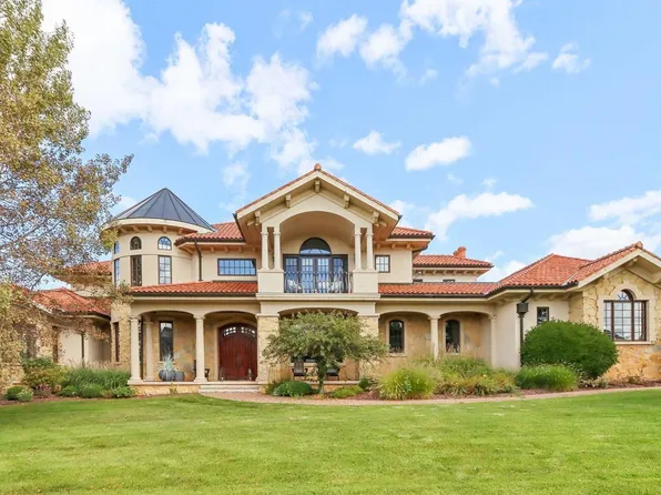 694 Inverness Street, Oregon, WI 53575