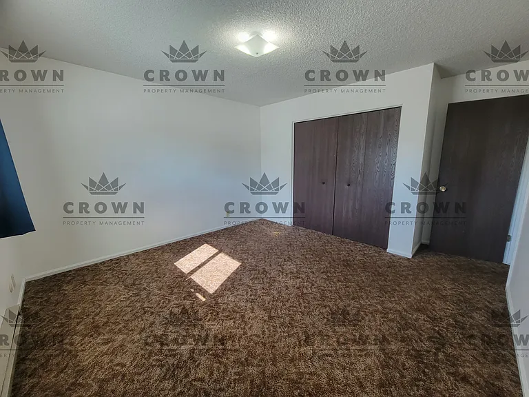 301 Western Hills Blvd #D — Photo 6