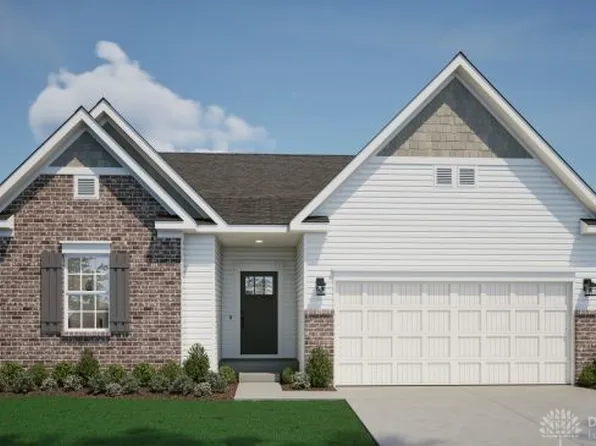 22 Chestnut St, Springboro, OH 45066