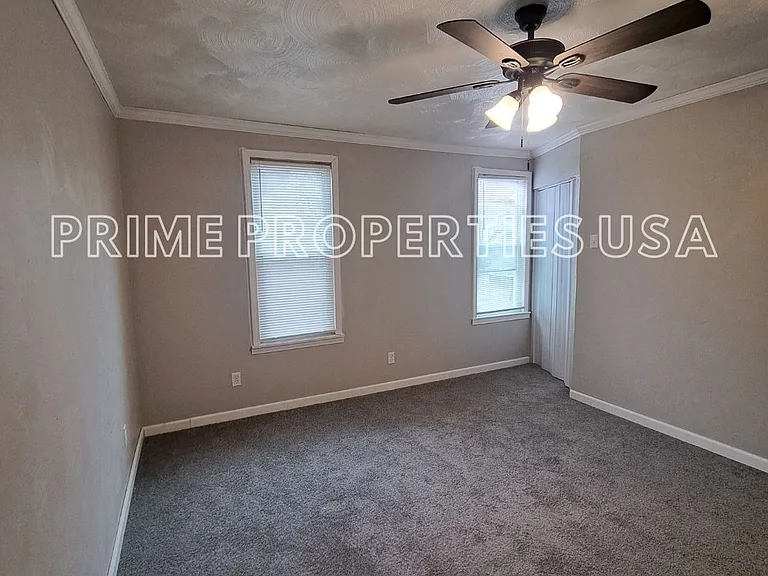 807 Leech St — Photo 4