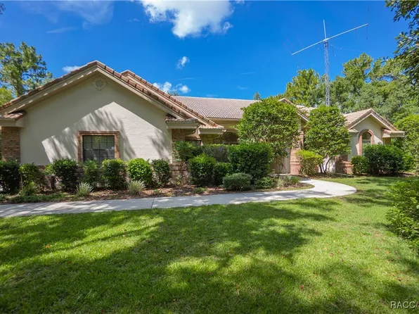 5550 W Yearling Dr, Beverly Hills, FL 34465