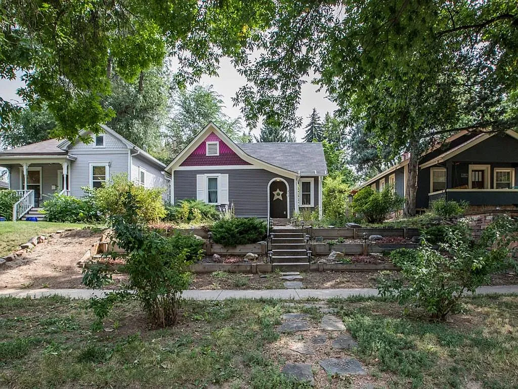 413 E Elizabeth St — Photo 1