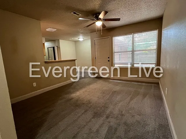 111 Barnsbury Ct — Photo 11