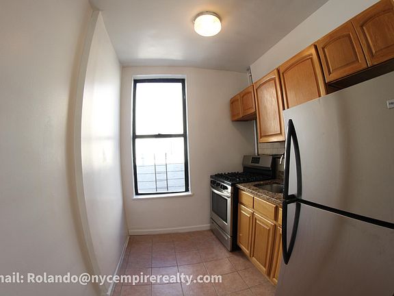 3rd image of 1250 Morris Ave #5B-1