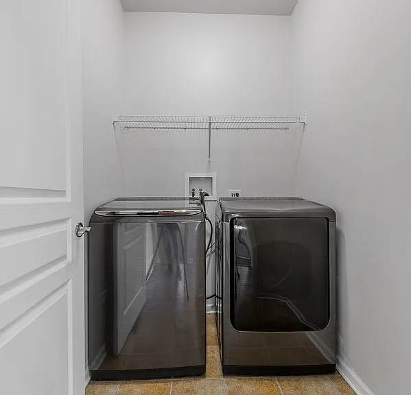 3439 Birch Ln — Photo 10