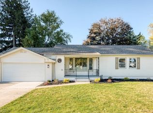 4532 S Frontenac Dr, Warrensville Heights, OH