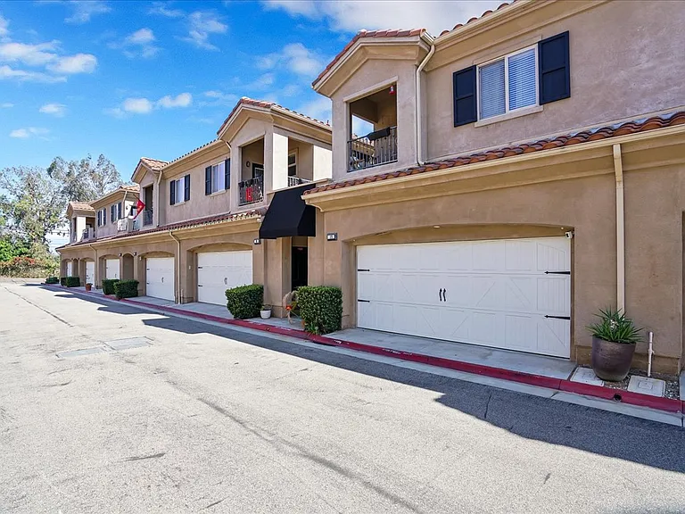 20402 Santa Ana Ave #15 — Photo 44