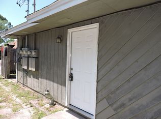 230 N Crow Rd APT B, Pensacola, FL 32506