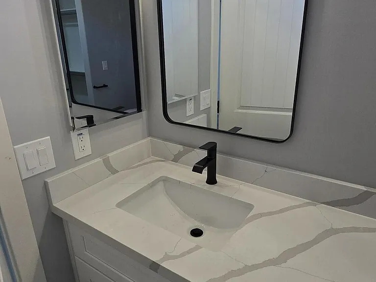 23451 N El Frio Ct — Photo 40