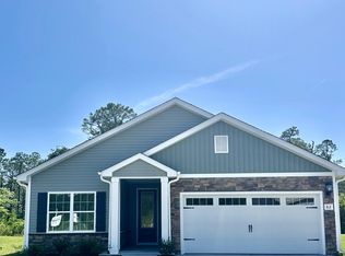 82 S Umbrella Palm Dr, Hampstead, NC 28443