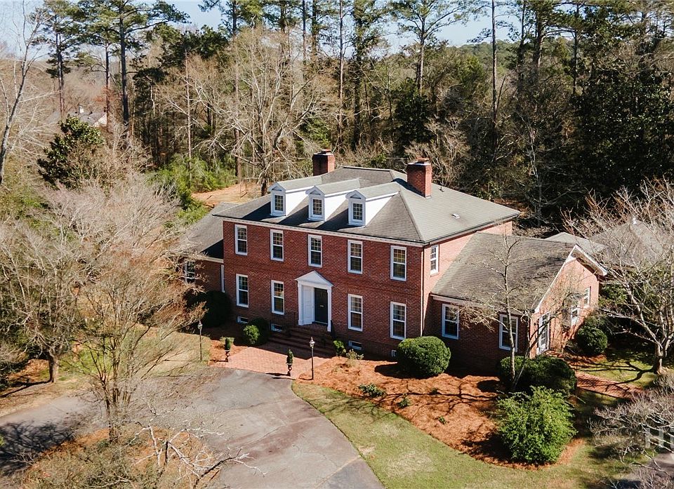 1st image of 130 Wexford Place