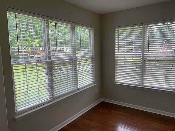 5th image of 1003 Bikar Ct